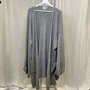Grey Cardigan 🐘